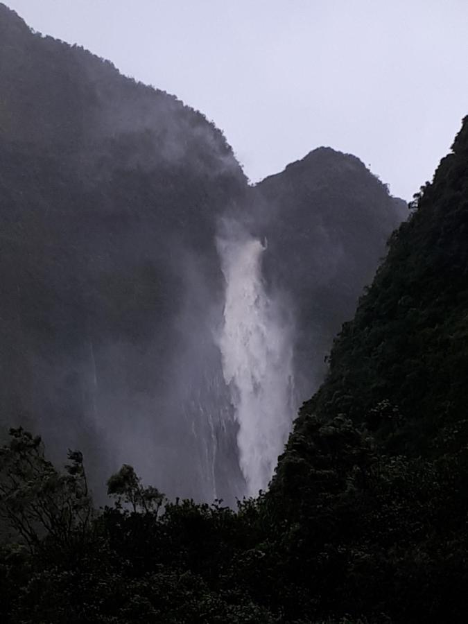 Gite La Cascade Blanche Villa Salazie Eksteriør bilde